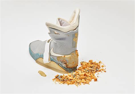 nike mag original price